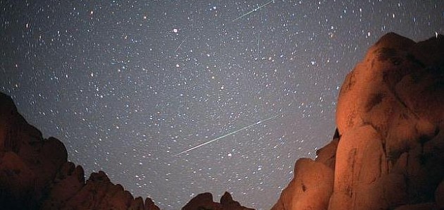 “Llega la imprevisible lluvia de estrellas de las Líridas” “Llega la imprevisible lluvia de estrellas de las Líridas”