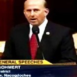 “Congresista advierte a Obama de maldición para aquellos que den la espalda‏”, Aporte de First Last