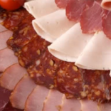 “Encuentran restos de carne y ADN humano en salchichas vegetarianas‏”. Aporte Hno. Saul B.