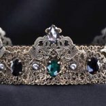 Rabinos de Israel presentan públicamente la corona que le entregarán al “mesías” Rabinos de Israel presentan públicamente la corona que le entregarán al “mesías”